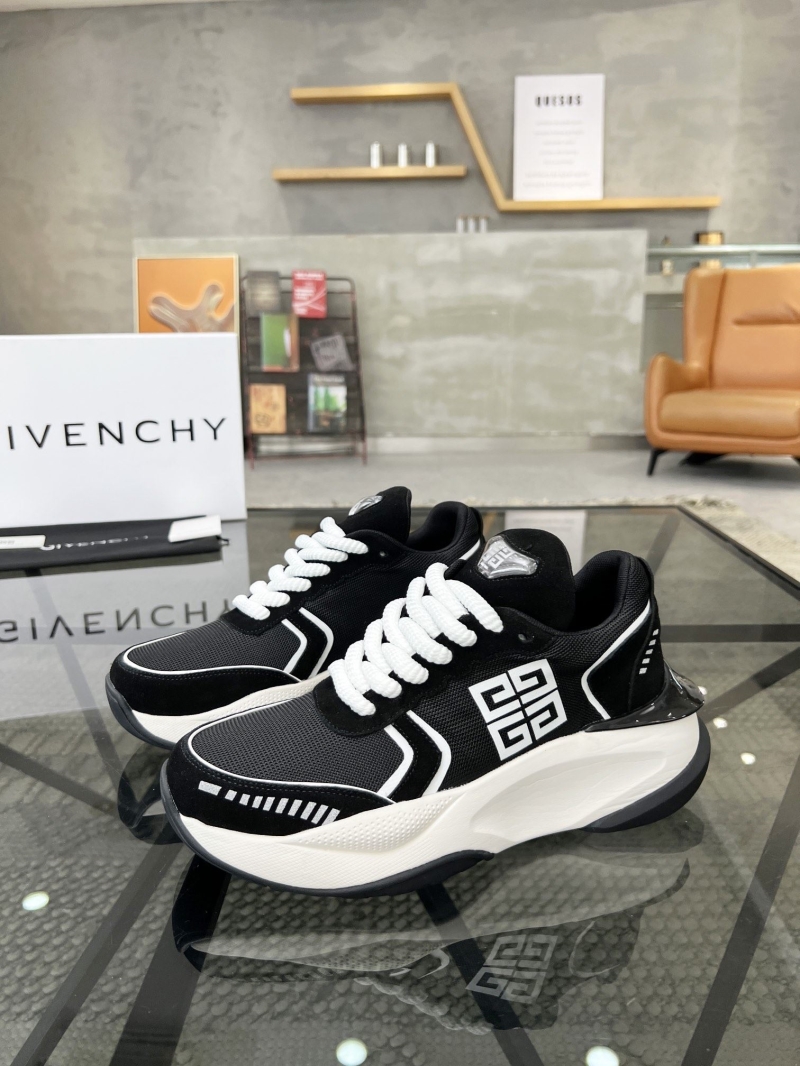 Givenchy Sneakers